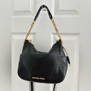 MICHAEL KORS Chandler Medium Leather Shoulder Crossbody Bag Black